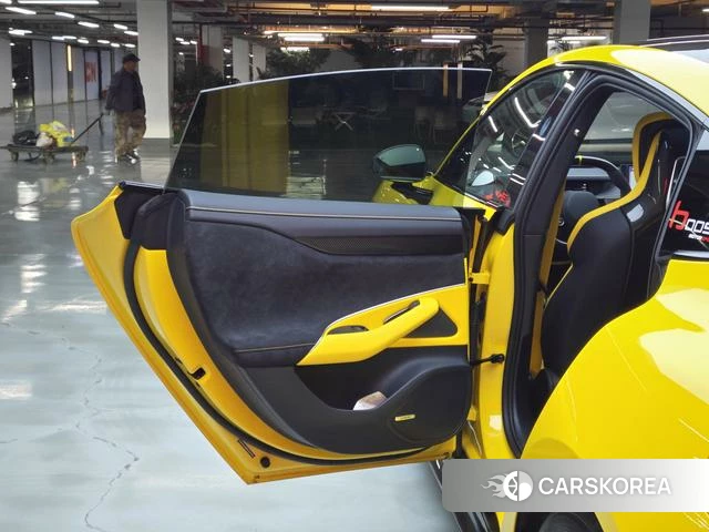 Xiaomi Car Xiaomi SU7 Ultra id 3908772 из Китая 16