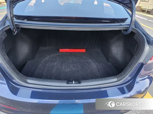 Hyundai Avante AD id 3226999 из Кореи 14