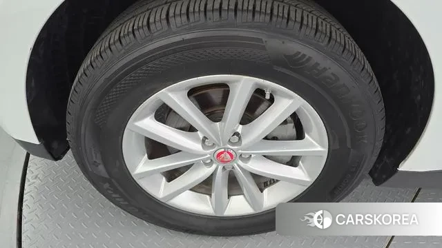 Jaguar F-PACE id 2995763 из Кореи 15