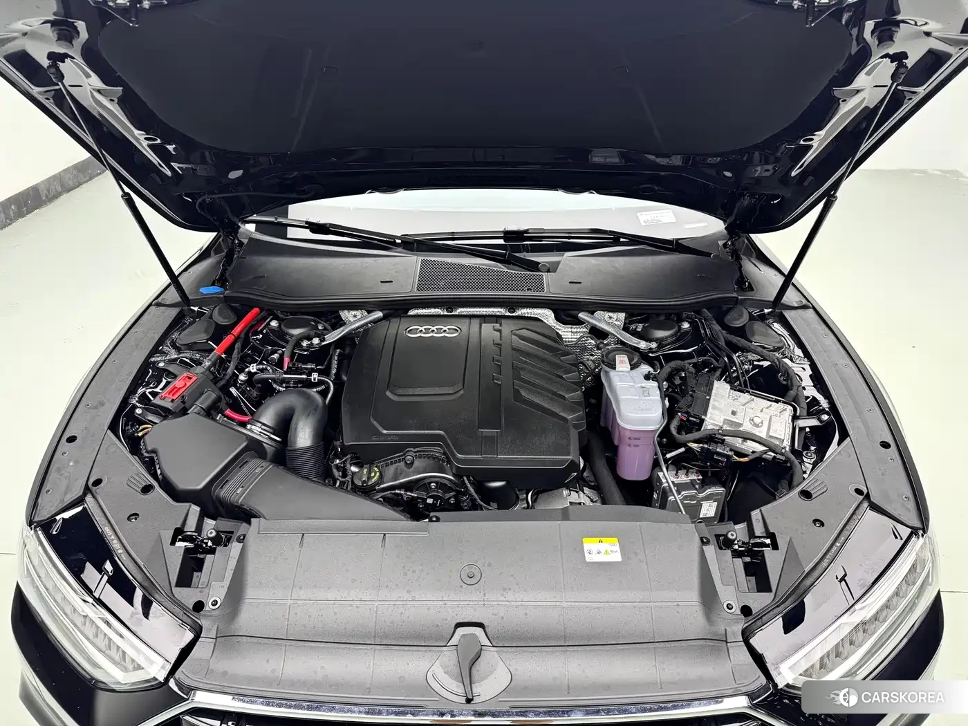 Audi A7L id 4600760 из Китая 15
