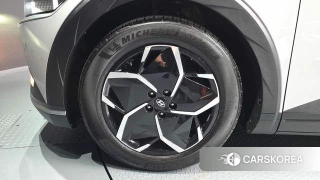Hyundai Ionic 5 id 4409696 из Кореи 15
