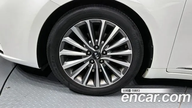 Kia Come New K7 id 2839767 из Кореи 15