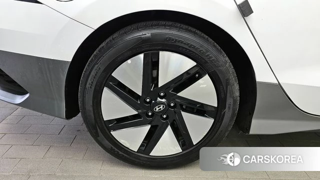 Hyundai Ionic 6 id 3910209 из Кореи 15