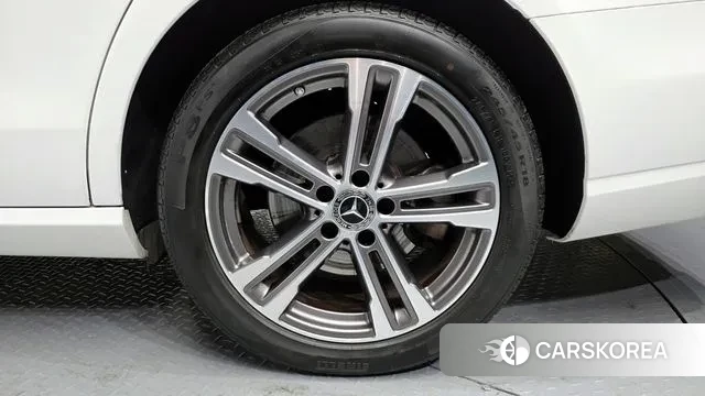 Mercedes-Benz E-Class W213 id 3727097 из Кореи 15