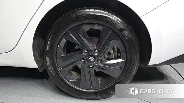 Hyundai Avante Hybrid (CN7) id 3717538 из Кореи 15