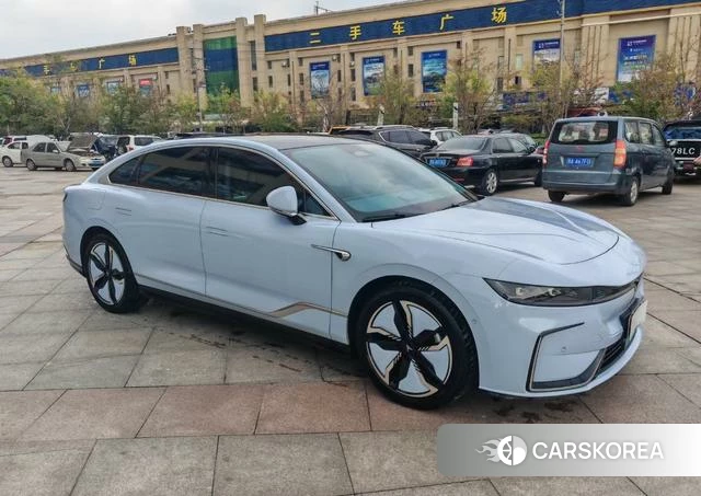 Lan Tu Chasing light EV 2023 Синий из Китая, фото 5