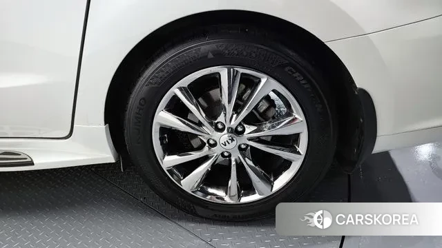 Kia The New Carnival id 3402826 из Кореи 15