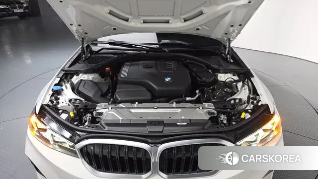 BMW 3 Series (G20) id 3099175 из Кореи 15