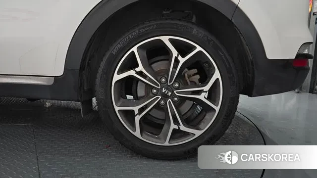 Kia Sportage The Bold id 3509751 из Кореи 15