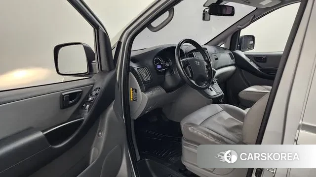 Hyundai The New Grand Starex id 3753454 из Кореи 15