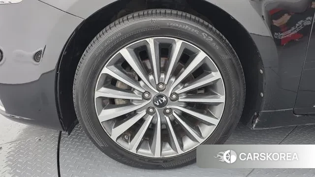 Kia Come New K7 id 3485081 из Кореи 15