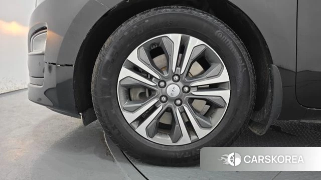 Kia The New Carnival id 3955605 из Кореи 15