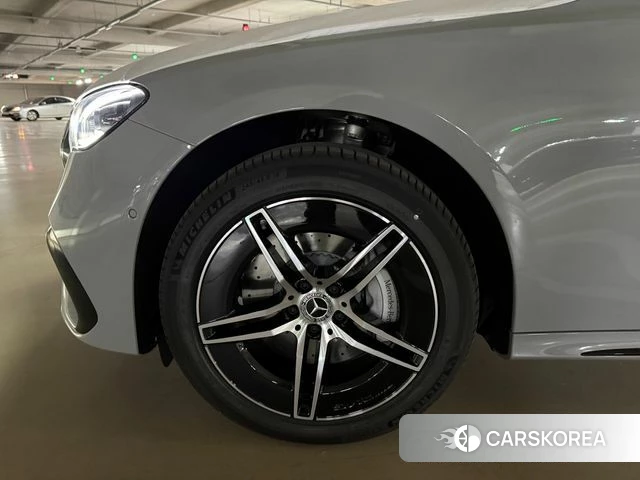 Mercedes-Benz E-Class W214 id 4367569 из Кореи 10