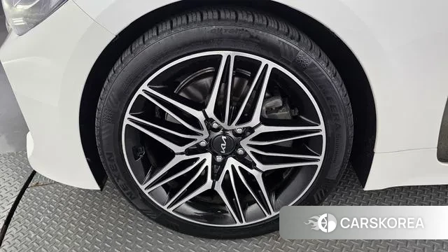 Kia Stinger Meister id 3242200 из Кореи 15