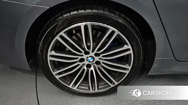 BMW 5 Series (G30) id 3474670 из Кореи 15