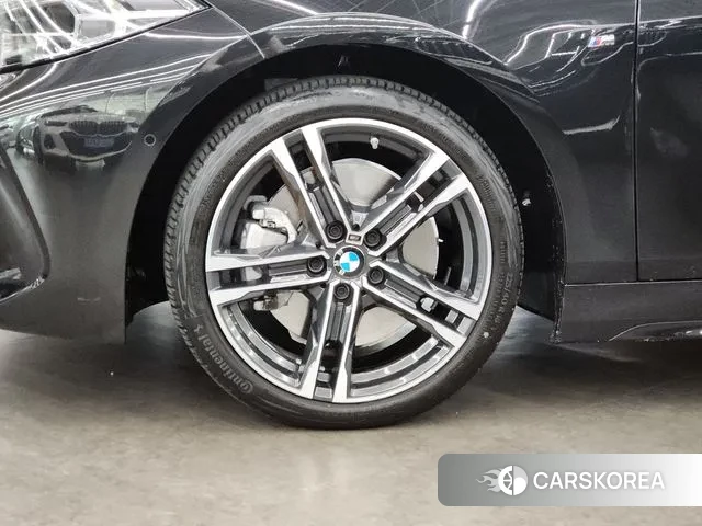 BMW 1 Series (F40) id 3377354 из Кореи 15