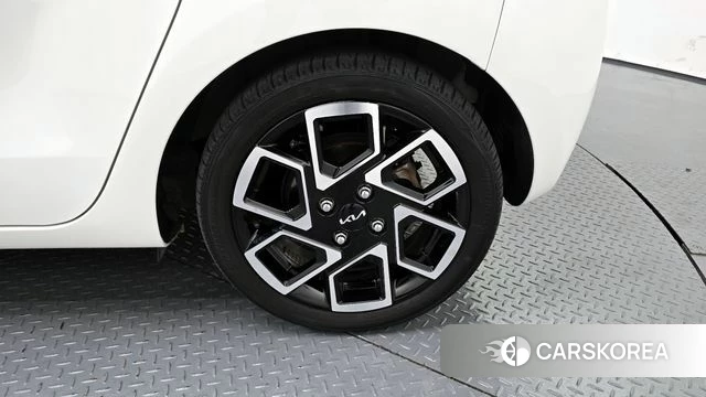 Kia The New Kia Ray id 3883980 из Кореи 15