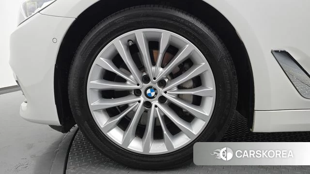 BMW 5 Series (G30) id 4741861 из Кореи 30