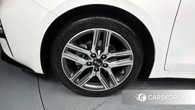 Kia Come New K3 id 3510139 из Кореи 15