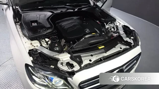 Mercedes-Benz E-Class W213 id 3607962 из Кореи 15