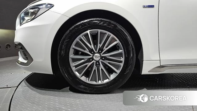 Hyundai Grandeur IG Hybrid id 4410838 из Кореи 26