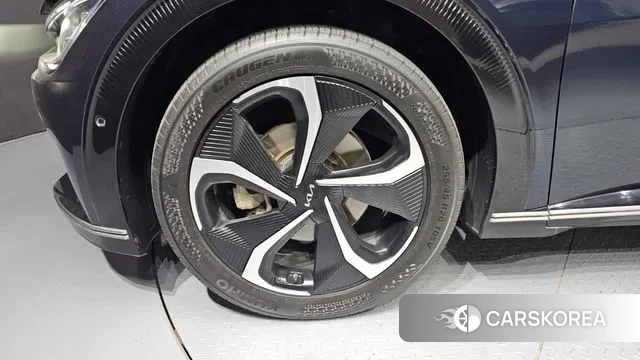 Kia EV6 id 3390023 из Кореи 15