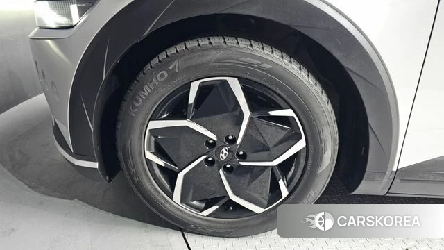 Hyundai Ionic 5 id 3859958 из Кореи 15