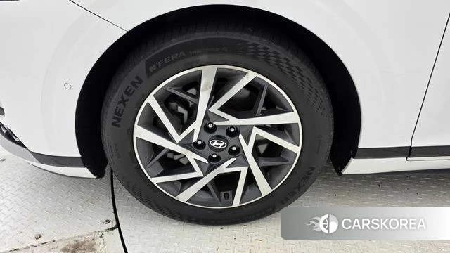 Hyundai Grandeur (GN7) id 4928810 из Кореи 15