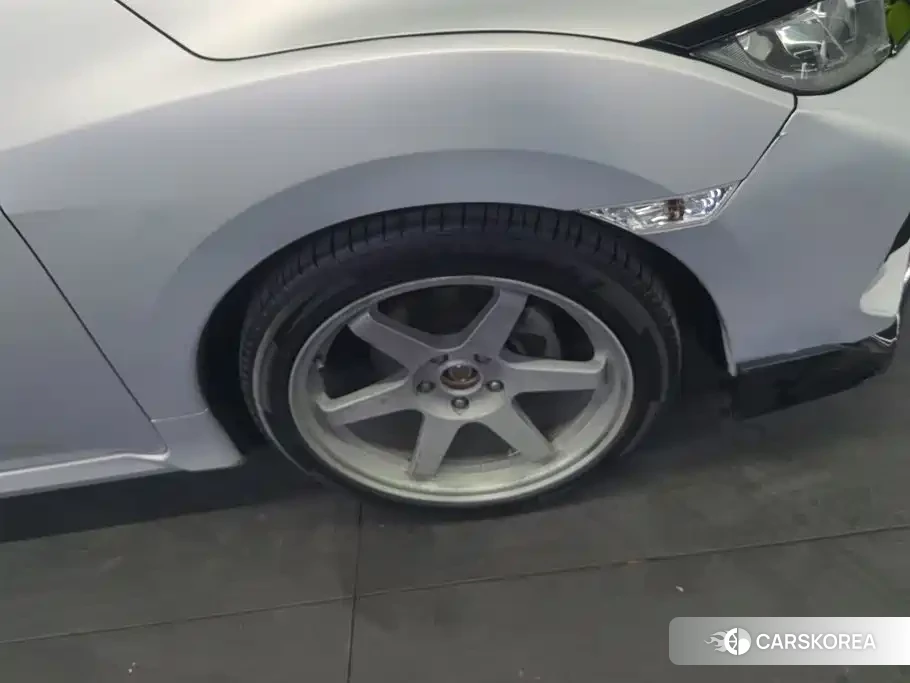 Honda Civic id 4654583 из Китая 11