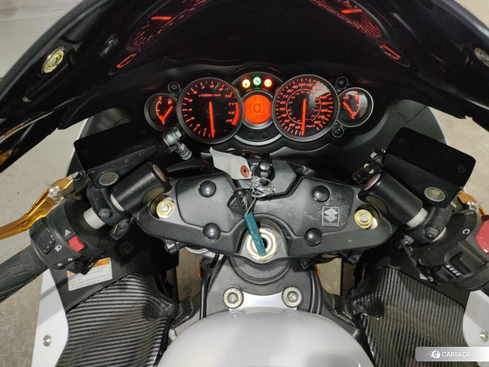 Проданный Suzuki GSX1300R HAYABUSA 2015 из Японии, фото 2