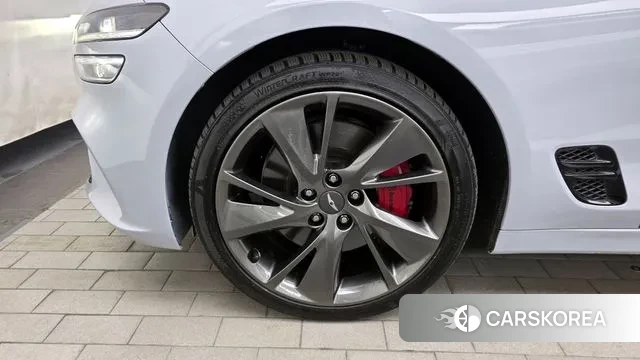 Genesis The New G70 id 3707675 из Кореи 15