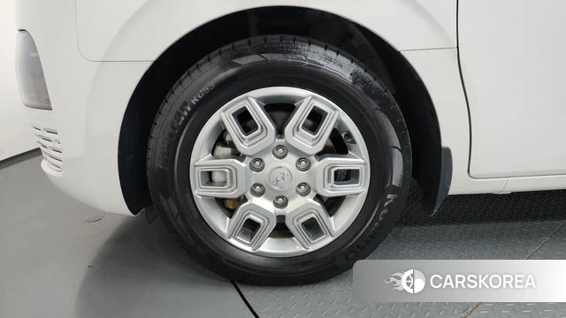 Hyundai Staria id 4401152 из Кореи 30