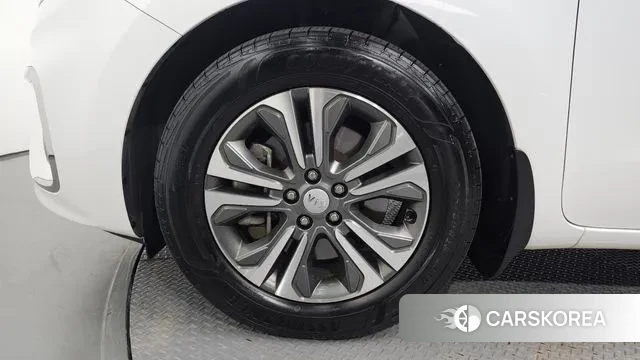 Kia The New Carnival id 2285264 из Кореи 15