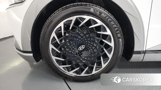 Hyundai Ionic 5 id 3739754 из Кореи 15