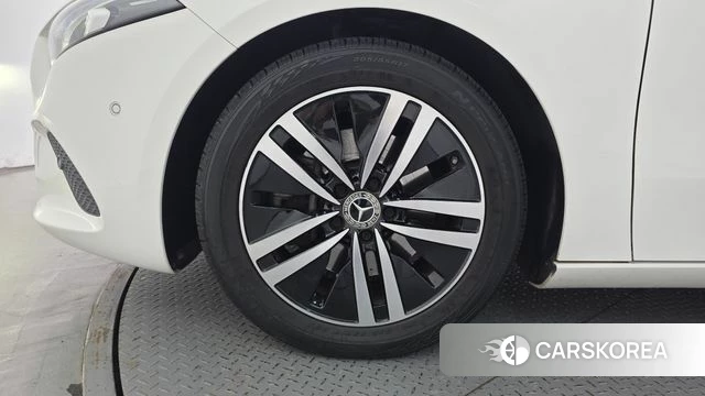 Mercedes-Benz A-Class W177 id 4726807 из Кореи 25