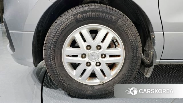 Hyundai The New Grand Starex id 3917358 из Кореи 15