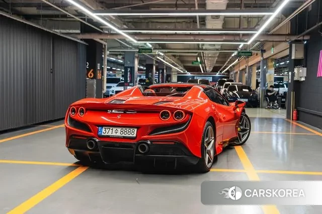 Ferrari F8 Spider id 3068577 из Кореи 7