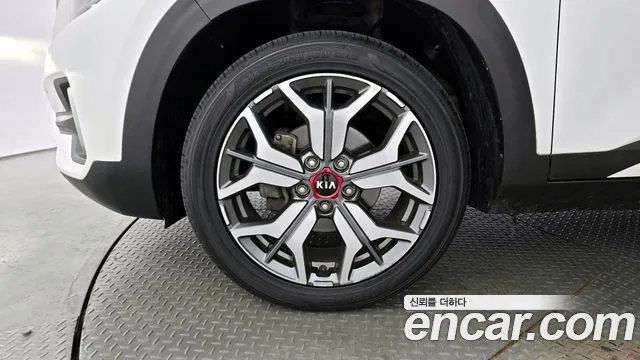 Kia Seltos id 2891640 из Кореи 15