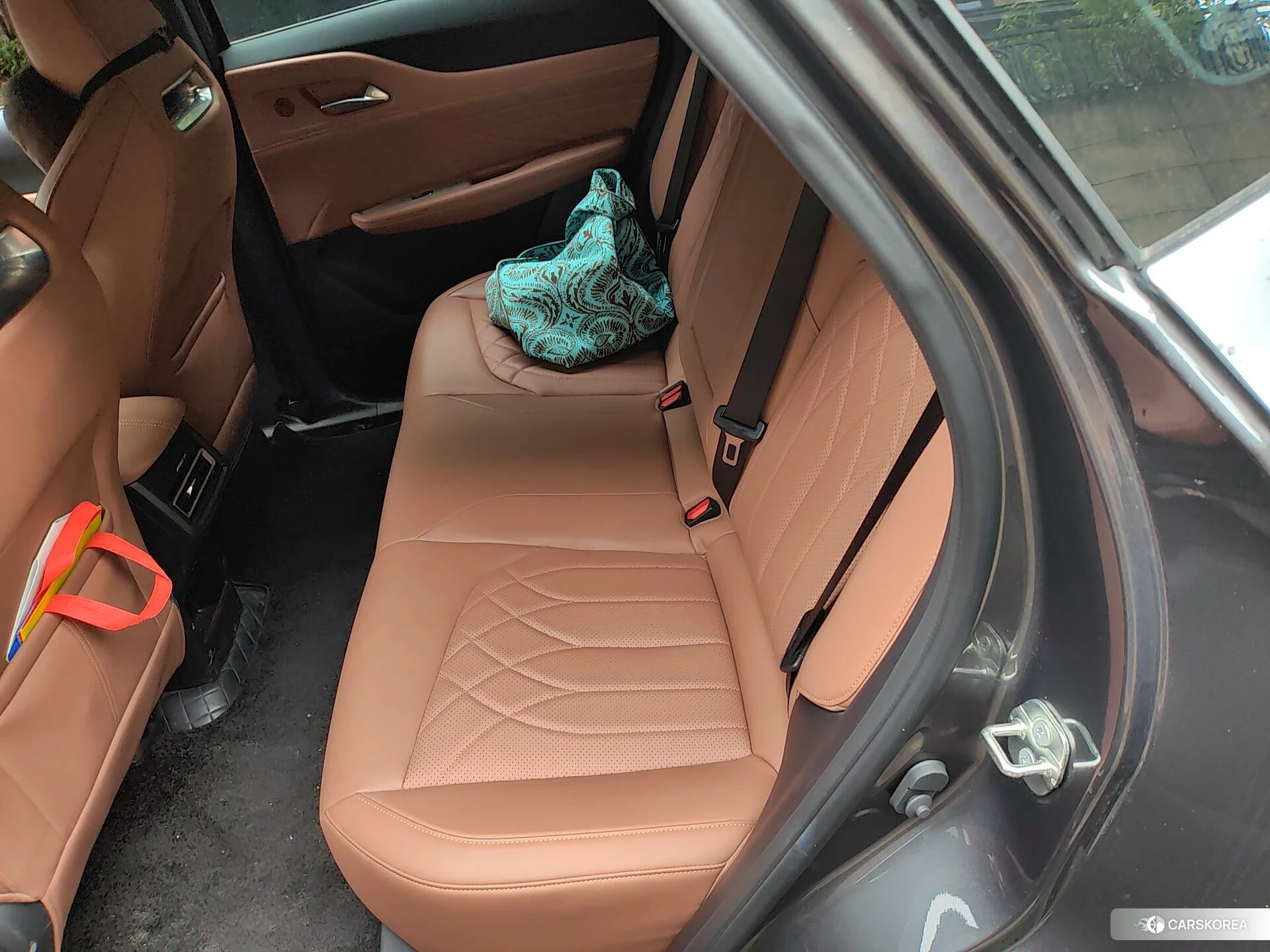 Chang'an UNI-Z PHEV id 4512664 из Китая 16