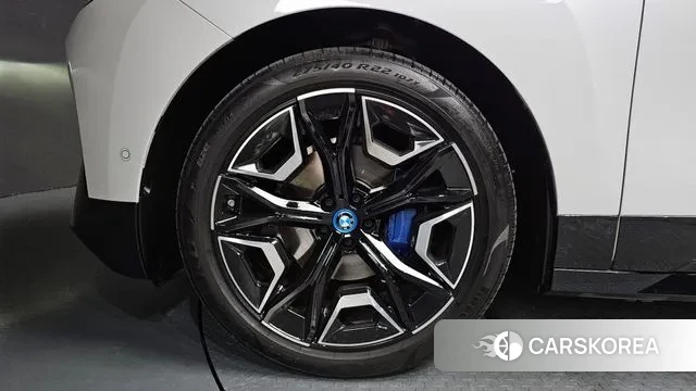 BMW iX id 3043583 из Кореи 15