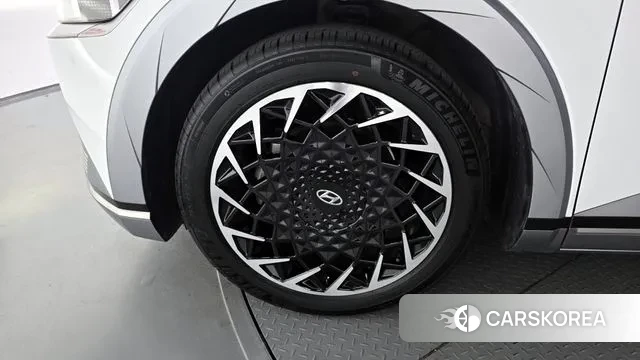 Hyundai Ionic 5 id 3252268 из Кореи 15