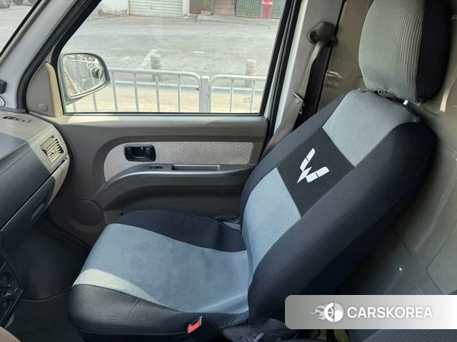 Wuling Automobile Wuling EV50 2020 Серебристо-серый из Китая, фото 5