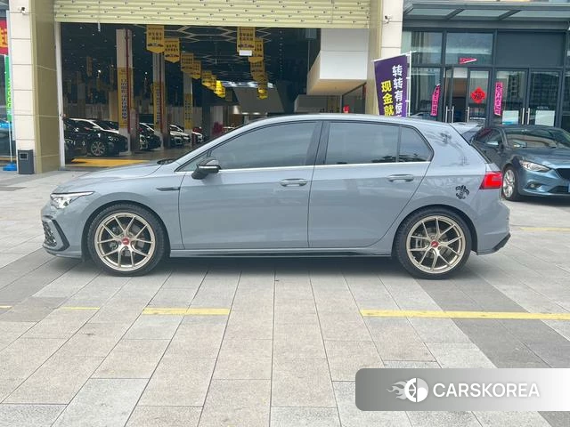 Volkswagen Golf 2024 Темно-серый из Китая, фото 6