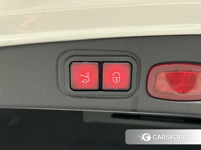 Mercedes-Benz E-class (imported) id 4264911 из Китая 14