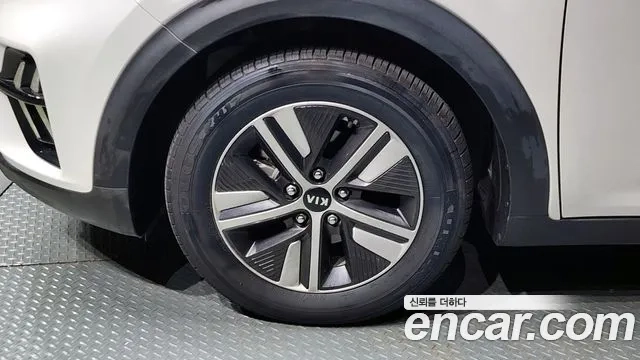 Kia The New Niro id 2875340 из Кореи 15