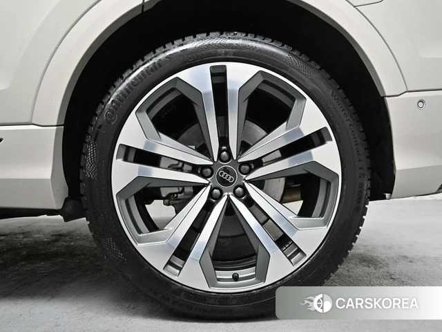 Audi Q8 (4M) id 4177956 из Кореи 15