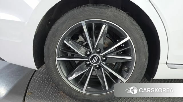 Hyundai The New Grandeur IG id 3813585 из Кореи 15