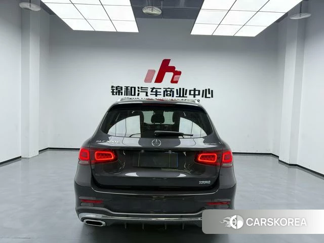 Mercedes-Benz GLC 2022 Темно-серый из Китая, фото 5