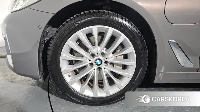 BMW 5 Series (G30) id 3601464 из Кореи 15