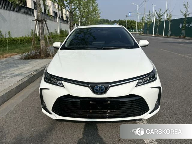 Toyota Corolla id 4359356 из Китая 7